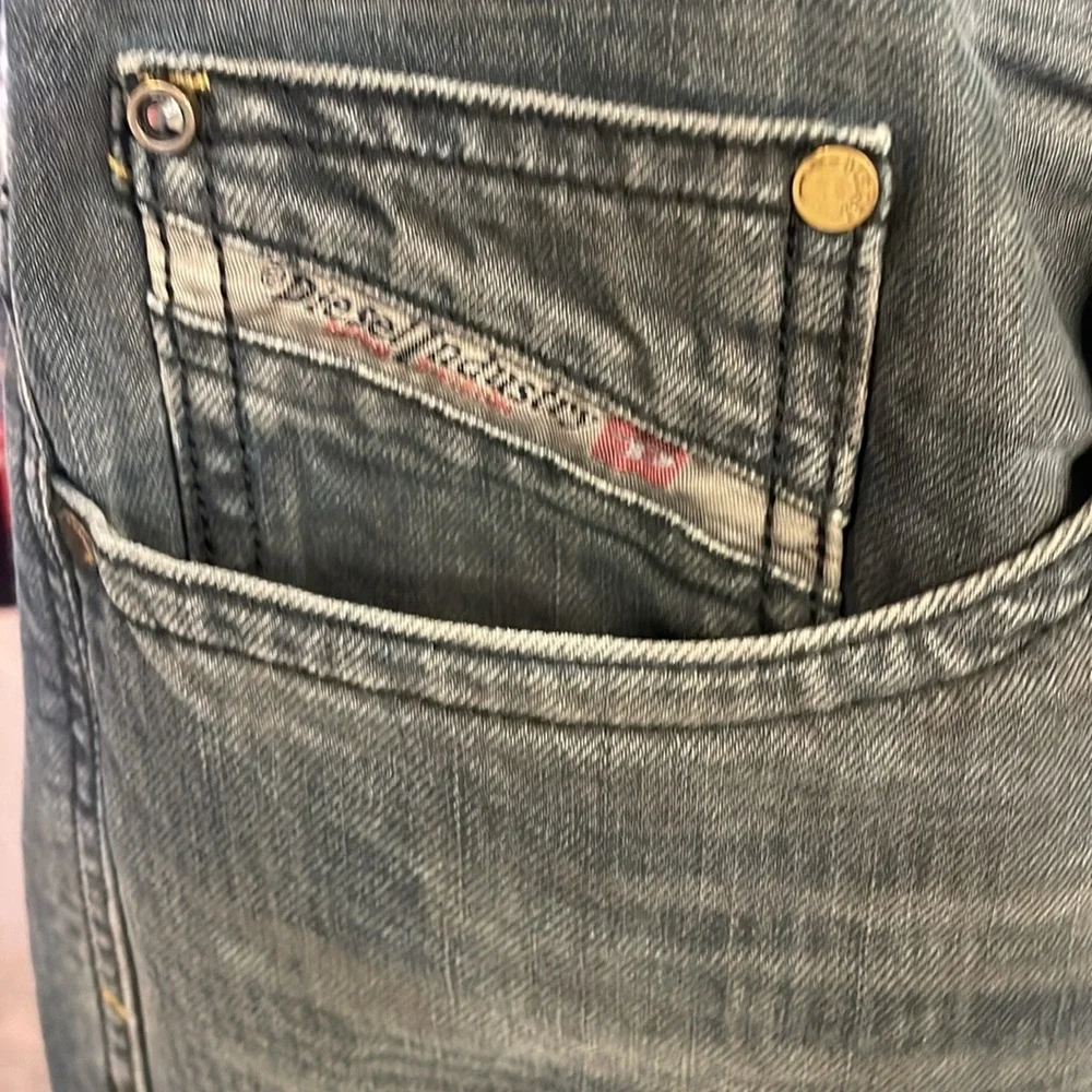 💙Mens 38x32 Diesel Co.Jeans